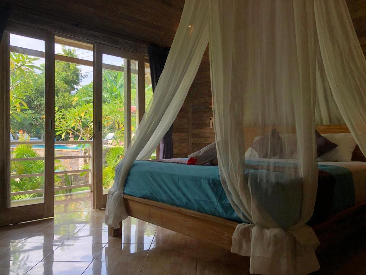 Le Biu Garden View Hotel Lembongan Exterior photo