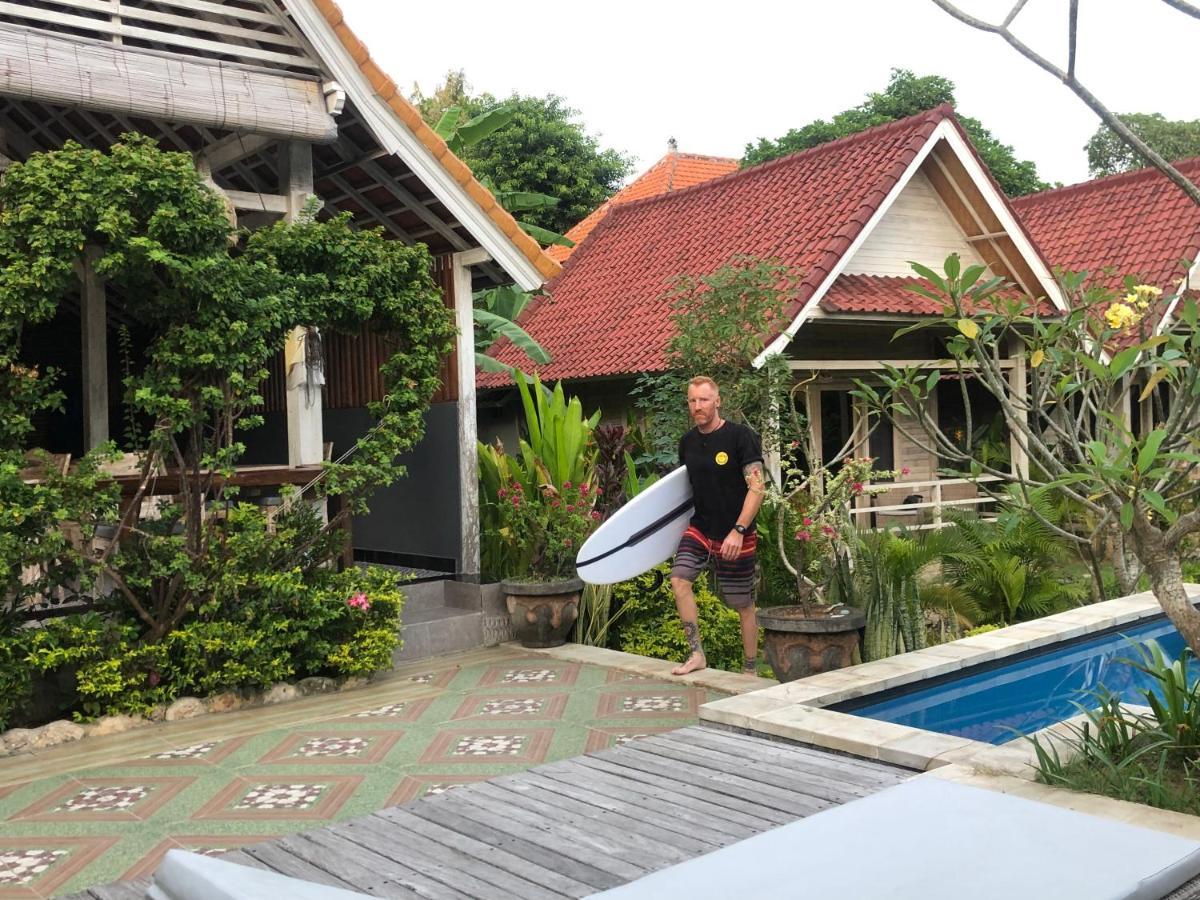 Le Biu Garden View Hotel Lembongan Exterior photo