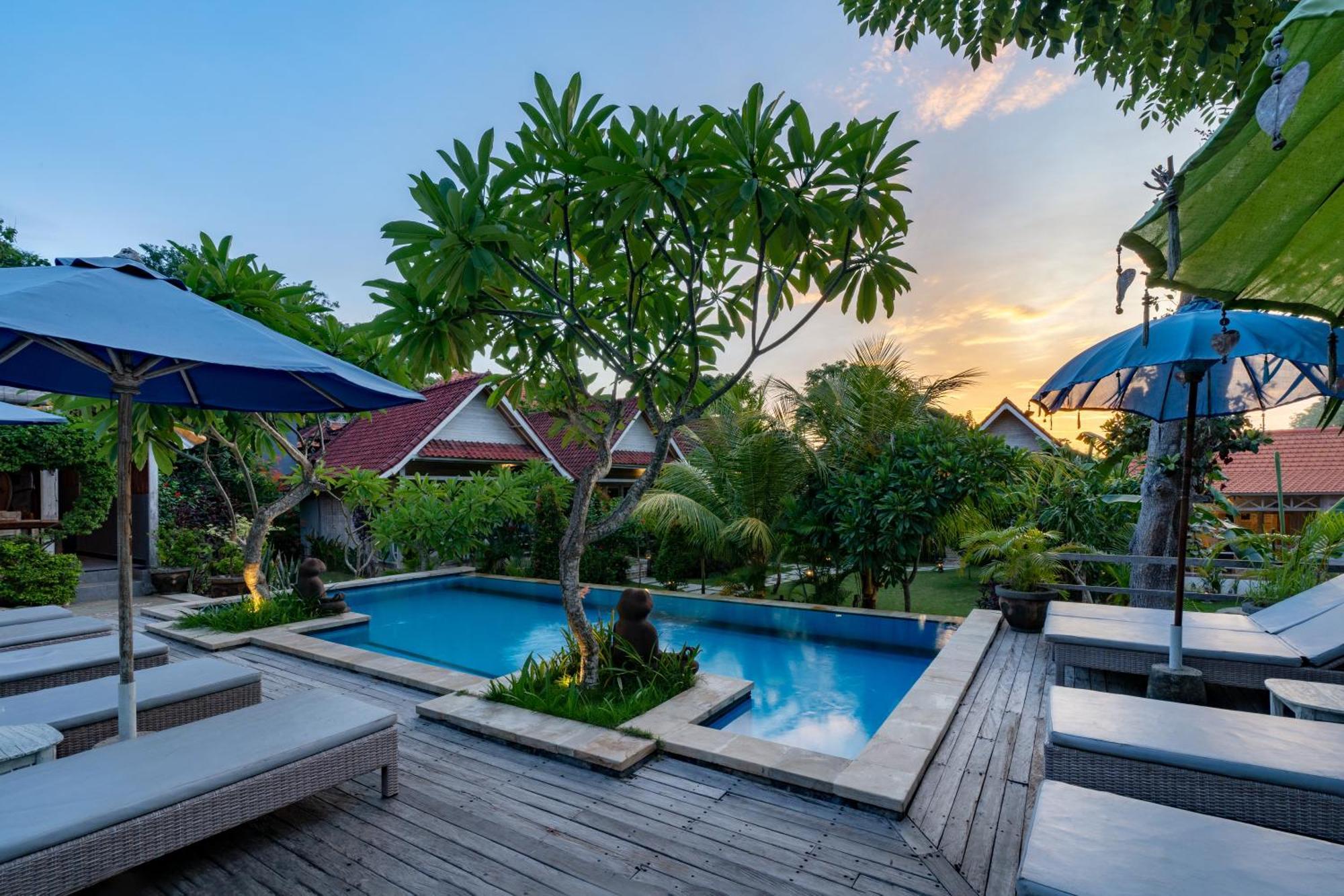 Le Biu Garden View Hotel Lembongan Exterior photo